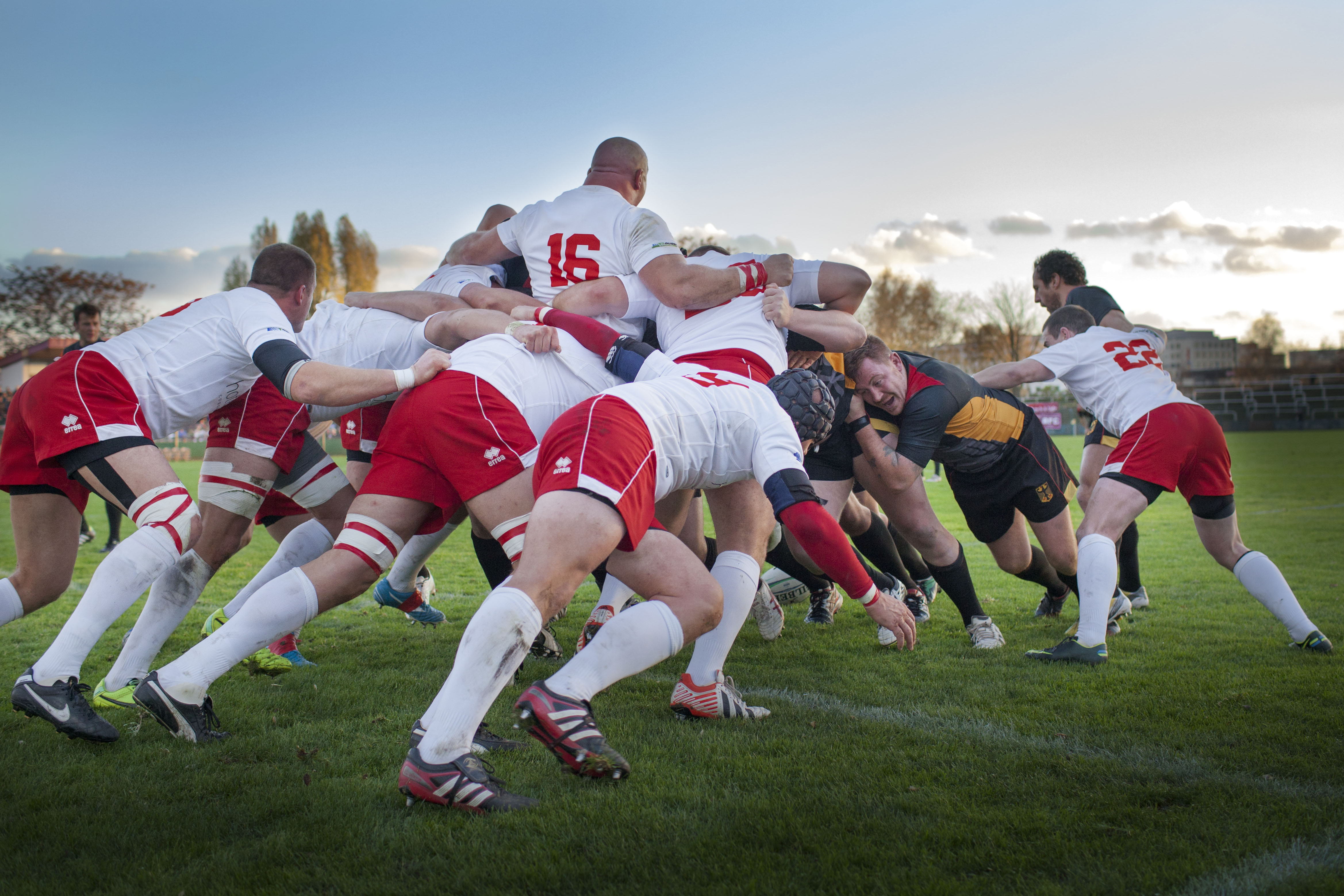 Und Rugby Aktuell - Freunde der Deutschen Rugby-Nationalmannschaft e.V.Freunde ...